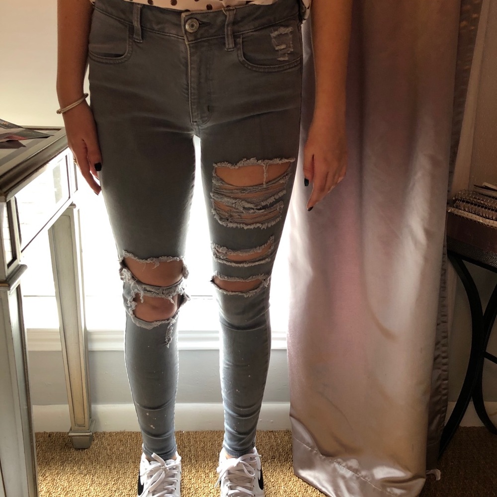 American eagle ripped mid rise jeans